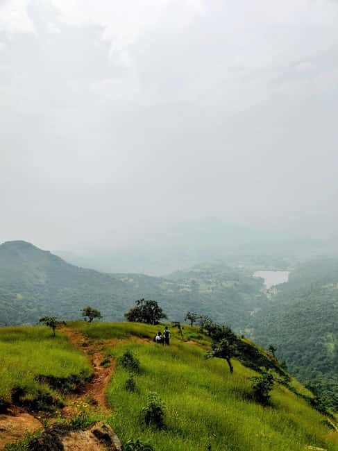 From Mumbai: Sondai Fort Guided Trek with Meals & Transfers - Authentic Experiences and Traveler Comments