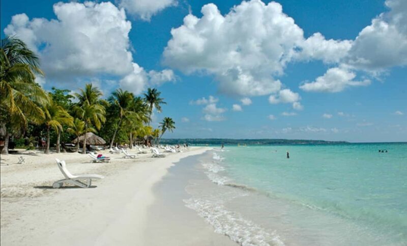 From Negril/Palladium: Negril Beach and Ricks Cafe Tour - Authentic Experiences and Local Flavor