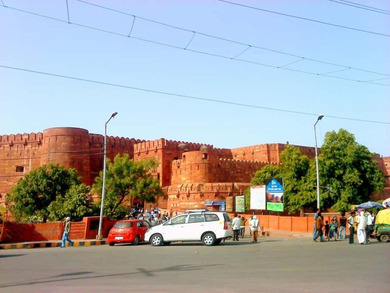 From New Delhi: 1-day Private Taj Mahal & Agra Tour by Car - The Journey Begins: From Delhi to Agra