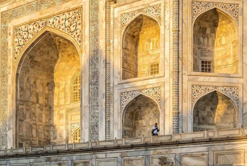 From New Delhi: Private Layover Taj Mahal Day Tour by AC Car - FAQ