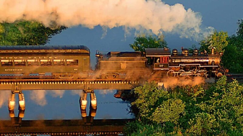 From New York: Essex & Martha's Vineyard 2-Day Tour - An Overview of the Itinerary