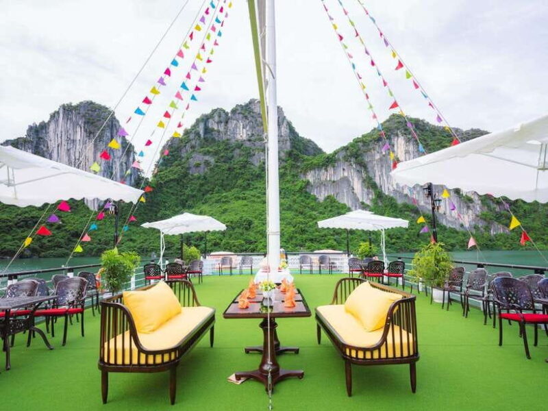 From Ninh Binh:Day Ha Long Bay Premium Cruise-Buffet&Jacuzzi - The Experience in Detail: What You Can Expect