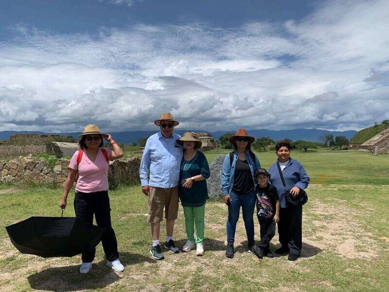 From Oaxaca: Monte Albán and Art Craft Towns Day Trip - Discovering Monte Albán: A Majestic Archaeological Site