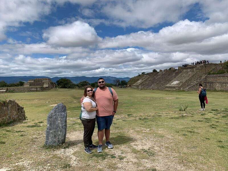 From Oaxaca: Monte Albán and Art Craft Towns Day Trip - Visiting Local Artisan Towns: Alebrijes and Black Pottery
