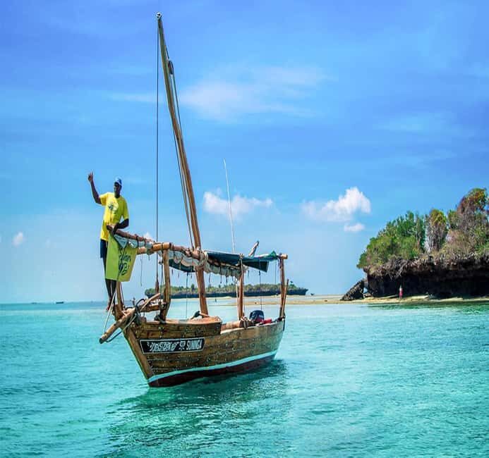 From Paje/Jambian: Safari Blue Snorkelling with Lunch - Key Points