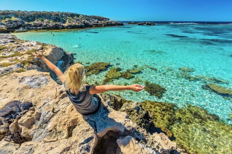 From Perth or Fremantle: Rottnest Island Ferry and Bus Tour - Exploring the Full Experience