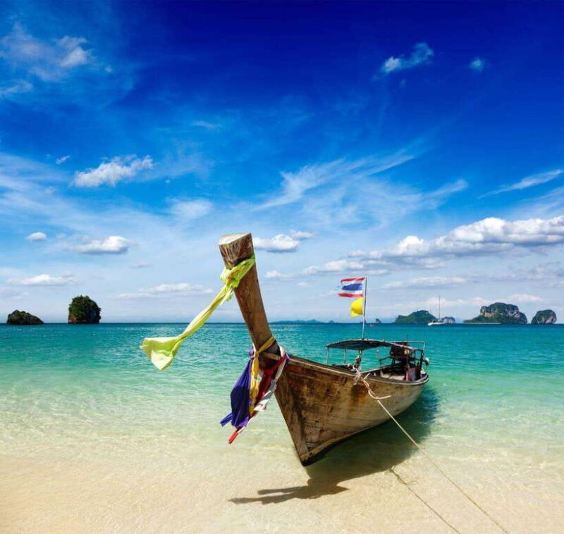 From Phi Phi islands: Phi Phi, Maya Area by longtail Boat - An Authentic Look at the Tour Itself