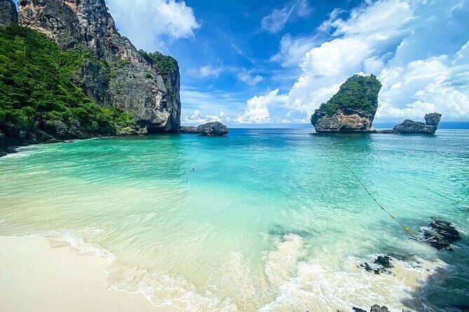 From Phi Phi: PADI Open Water Course *eLearning (2+ days) - Introduction: Why Consider This Course?