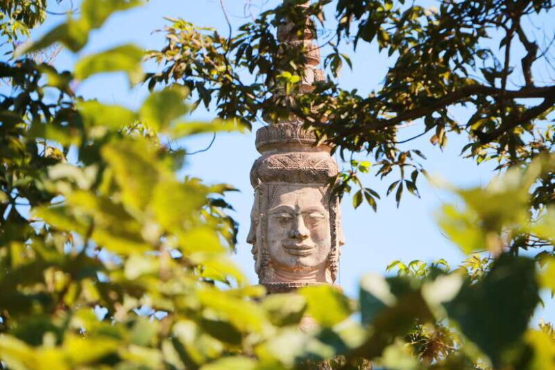 From Phnom Penh: Oudongk Mountain and Koh Chen Island Tour - Who Should Consider This Tour