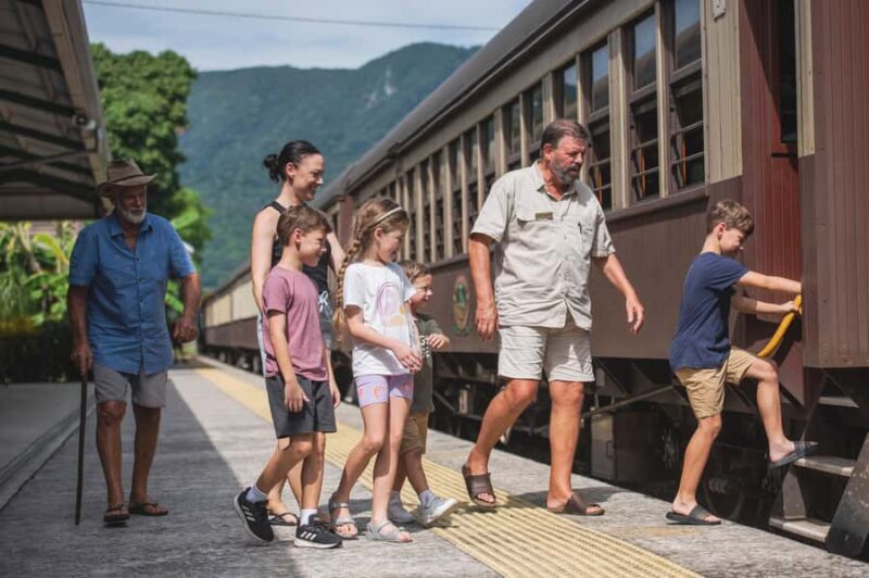 From Port Douglas: Kuranda Tour with Skyrail & Scenic Train - FAQ