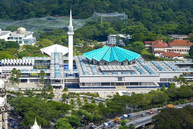 From Port Klang Petronas Twin Tower Batu Caves & KL City Tour - Frequently Asked Questions