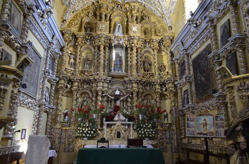 From Puebla: Cholula Pyramid and Churches all included - Key Points