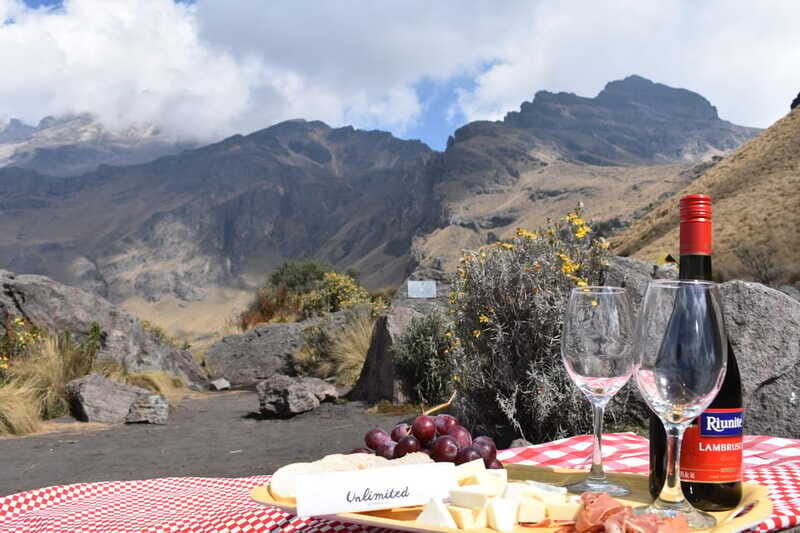 From Puebla: Hiking Iztaccihuatl romantic for couples - What’s Included and What’s Not