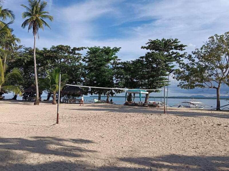 From Puerto Princesa: Honda Bay Island Hopping Full-Day Tour - Authentic Experiences and Practical Tips