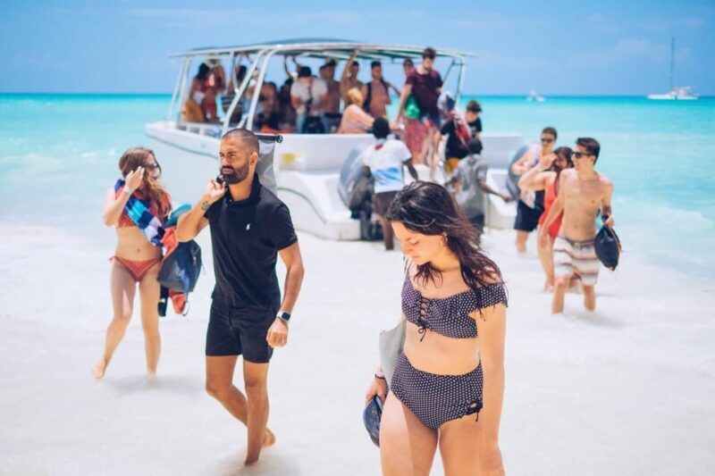 From Punta Cana: Saona Island Day Trip with Buffet Lunch - FAQ