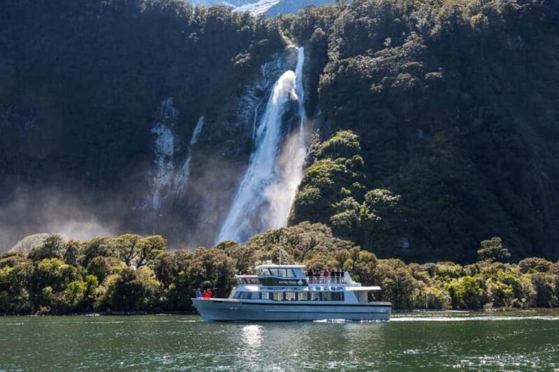 From Queenstown: Milford Sound Day Trip with Cruise & Flight - The Flight Over Milford Sound and Surroundings