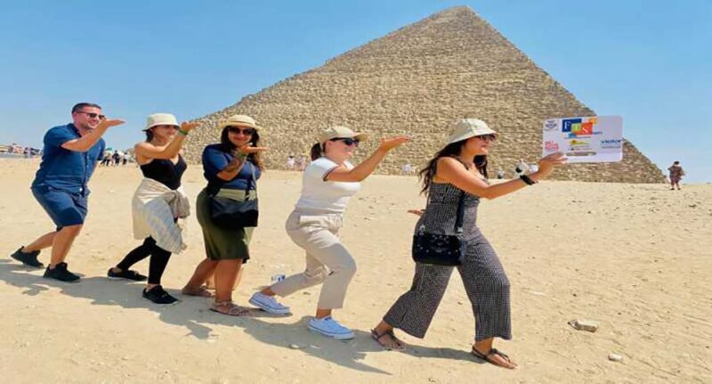 From Red Sea to the Sphinx: Giza Day Trip with Flights - Key Points