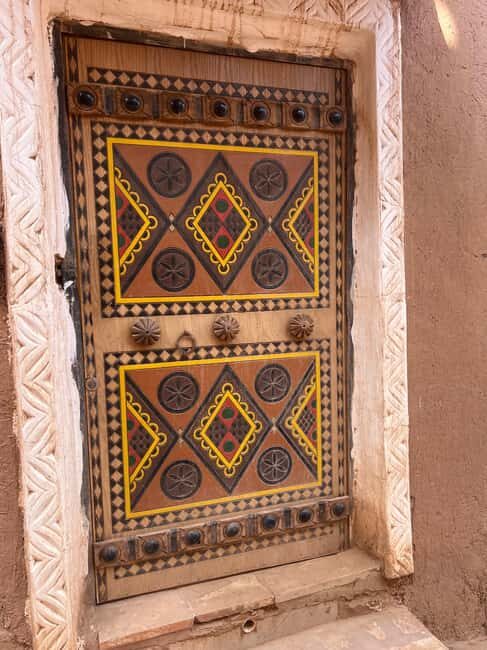 From Riyadh: Ushaiqer Heritage Village Day Trip - Detailed Review of the Ushaiqer Heritage Village Day Trip