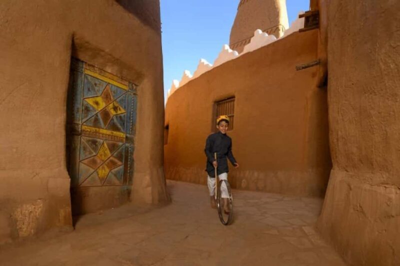 From Riyadh: Ushaiqer Heritage Village Tour - An In-Depth Look at the Ushaiqer Heritage Village Tour