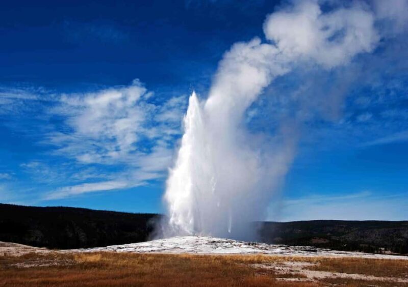 From Salt Lake City: 7-Day Yellowstone and Las Vegas Tour - Key Points