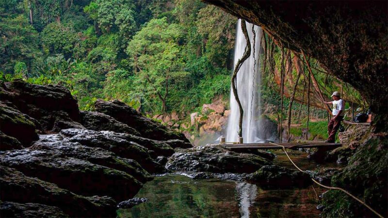 From San Cristóbal: Agua Azul and Palenque Day Trip - Who Should Think Twice?