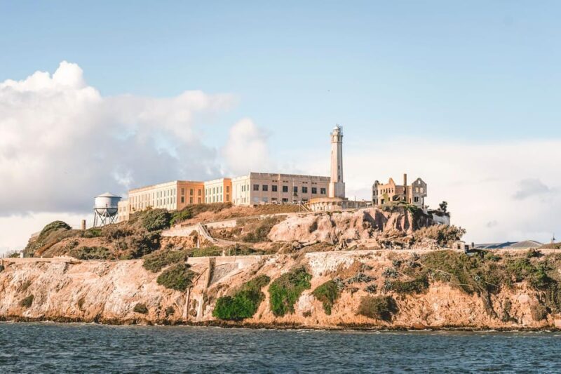 From San Francisco: Alcatraz Night Tour, Muir Woods and Wine - FAQs