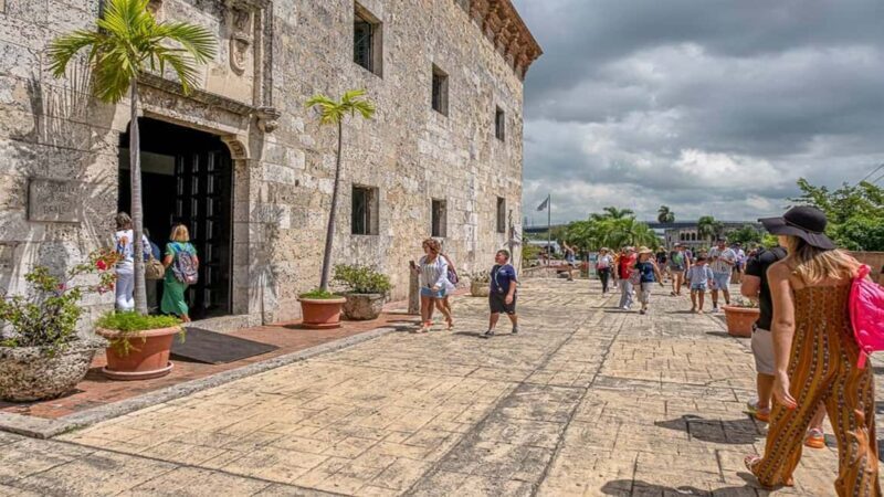 From Santo Domingo: Full day Historical Tour with Lunch - Frequently Asked Questions