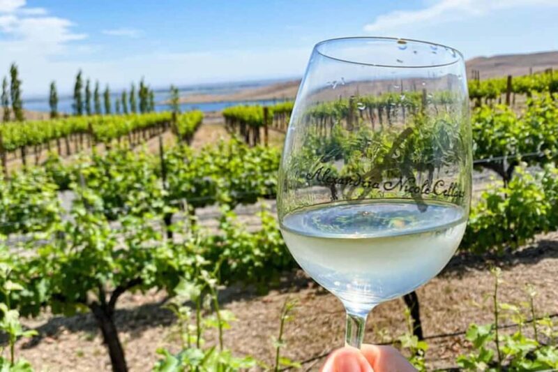 From Seattle - Wine Tasting, Vineyards in Eastern WA - The Journey Begins: From Seattle to Yakima Valley