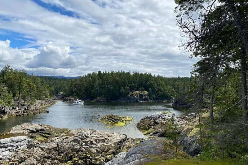 From Sechelt or Langdale: Sunshine Coast Tour and Hike - The Itinerary in Detail