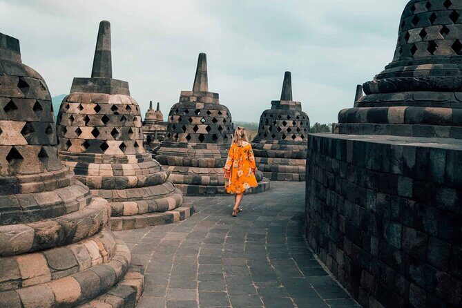 From Semarang port: Borobudur Temple excursion - Cruise Ship Traveler - The Sum Up