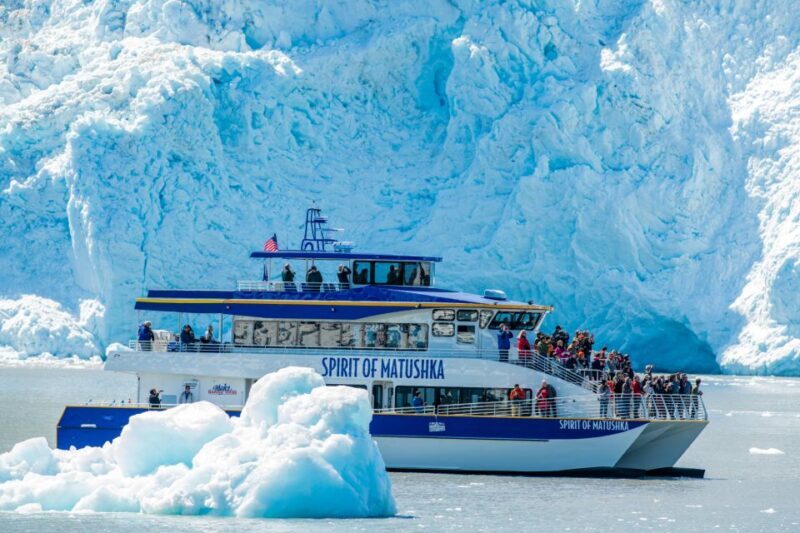 From Seward: Kenai Fjords National Park Cruise with Lunch - The Final Word