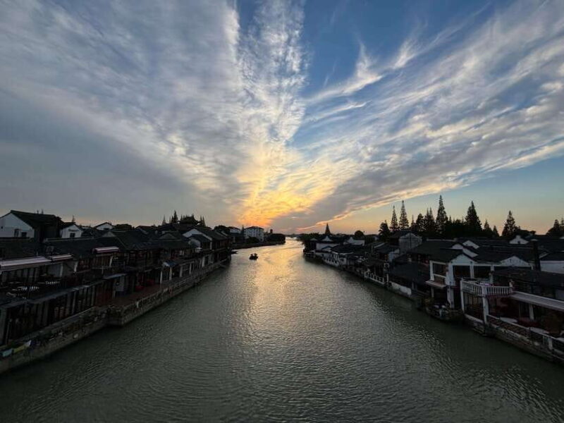 From Shanghai: Water Town Zhujiajiao Tour with Gondola ride - Why You Should Consider This Tour