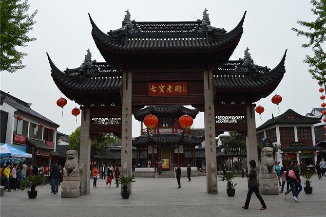 From Shanghai: Zhujiajiao Water Town and Qibao Ancient Town - A Deep Dive into the Itinerary: What Youll Experience