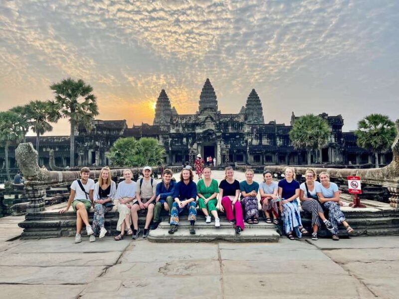 From Siem Reap: Angkor Wat Sunrise and Temples E-Bike Tour - The Grand Finale: Bayon and Angkor Thom