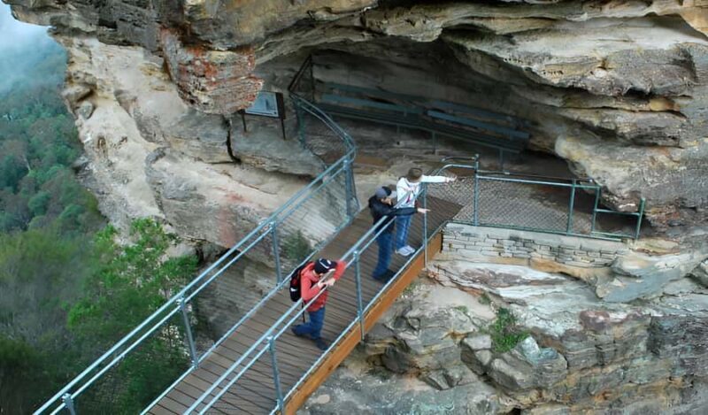 From Sydney: Blue Mountains Private Tour with Wildlife Park - Key Points