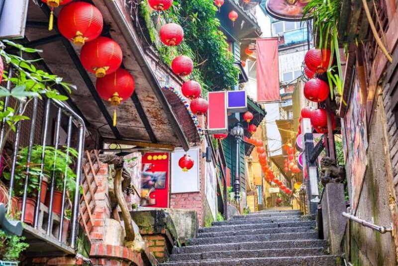 From Taipei: Shifen, Jiufen, and Yehliu Guided Day Trip - Exploring the Itinerary in Detail
