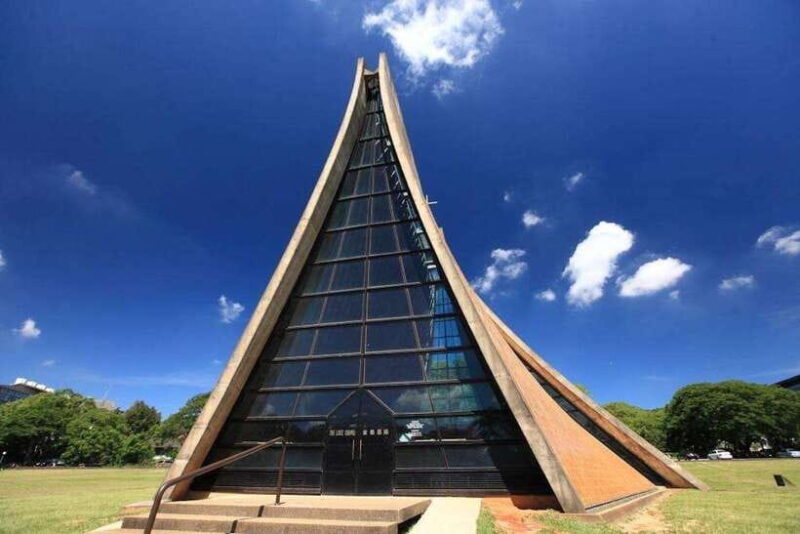 From Taipei : Taichung Highlights & Cultural Private Tour - Pricing and value