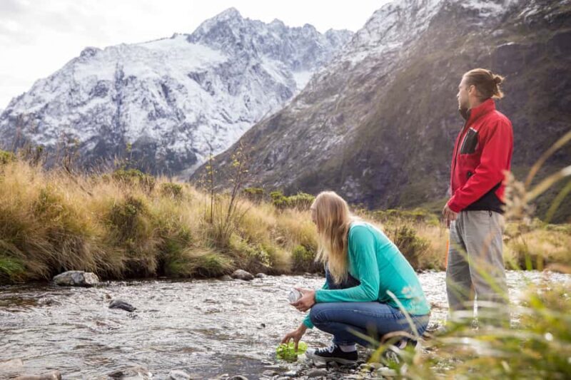 From Te Anau: Milford Sound Premium Bus Tour and Cruise - FAQ