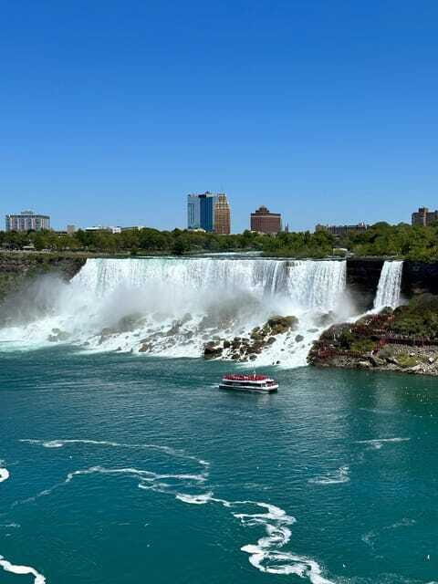 From Toronto: Niagara Falls Day Trip & Wine Tasting - Who Should Consider This Tour?