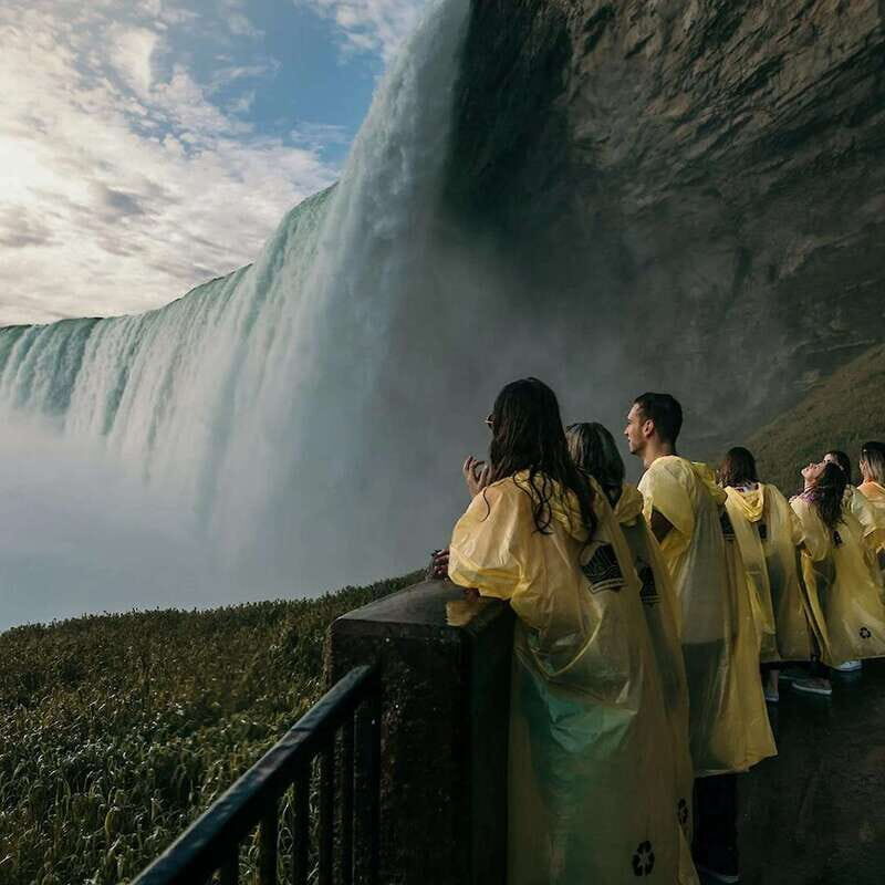 From Toronto: Private Full or Half Day Niagara Falls Tour - An Honest Look at the Experience