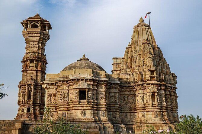From Udaipur: Private Chittorgarh Tour sightseeing All Inclusive - What the Tour Offers: An Honest Look at the Experience