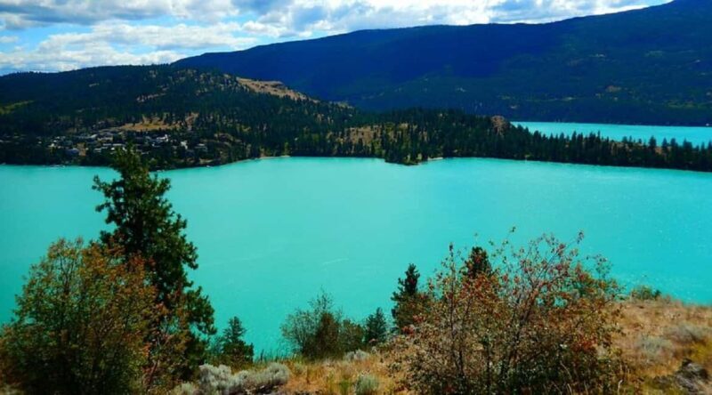 From Vancouver: 2-Day Kelowna Wine, Lake, and Farm Tour - An In-Depth Look at the Kelowna Two-Day Tour