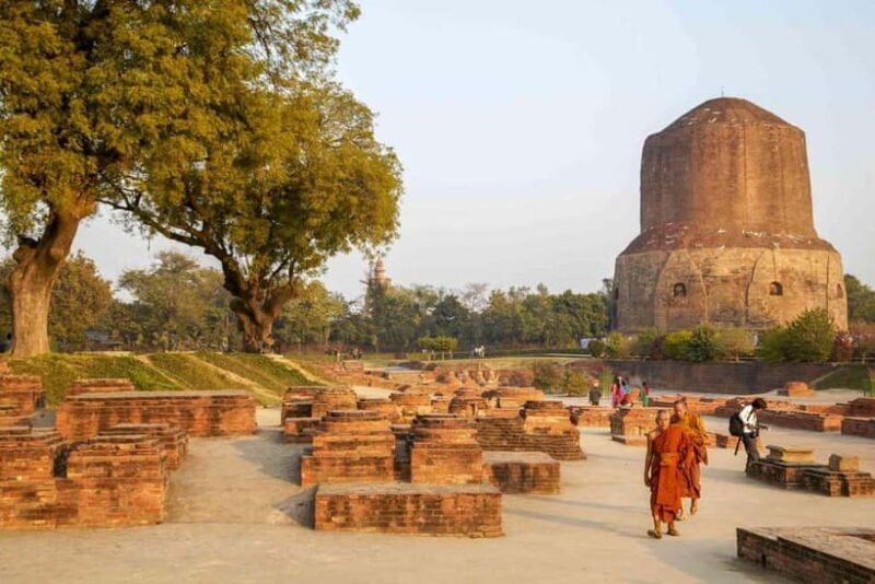 From Varanasi: A Full-Day Tour of Varanasi's Spiritual Heart - Analyzing the Tour’s Value