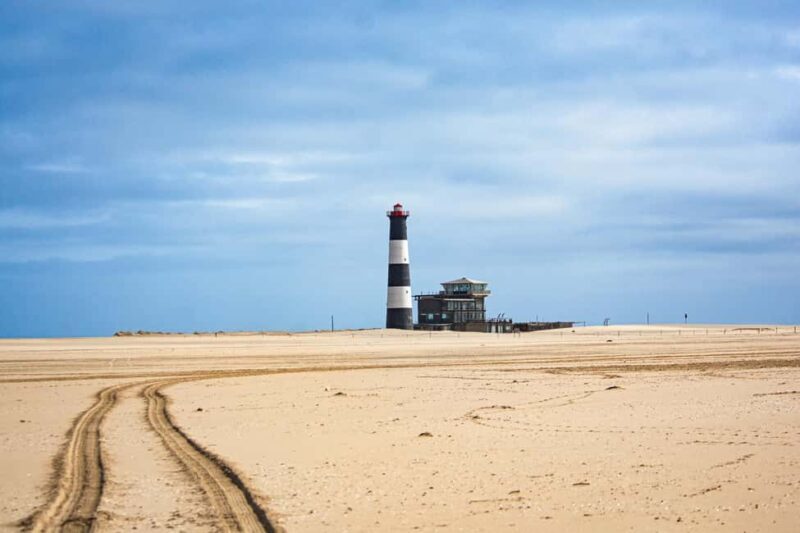 From Walvis Bay: Sandwich Harbour and Pelican Point Tour - Key Points