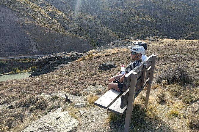 From Wanaka Bike the Lake Dunstan Trail with Shuttle Return - Who Should Consider This Tour?