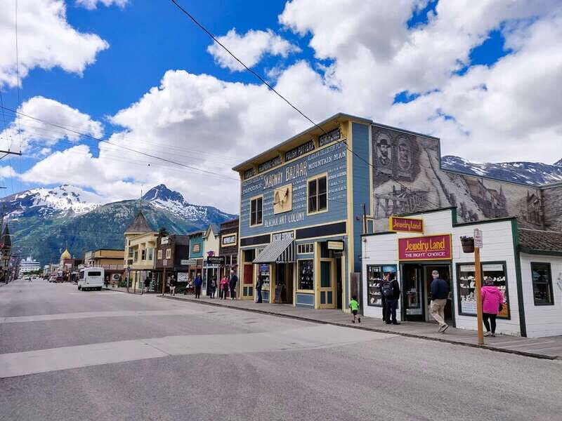 From Whitehorse: Skagway Day-Trip - An In-Depth Look at the Skagway Day-Trip