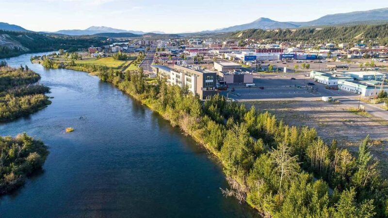 From Whitehorse:4-Day Aurora Viewing Tour with Accommodation - An Authentic Taste of Yukon: The Experience Breakdown