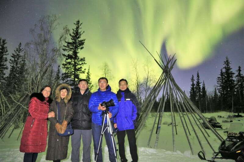 From Yellowknife: Northern Lights Bus Tour with Photos - The Itinerary and Experience in Detail
