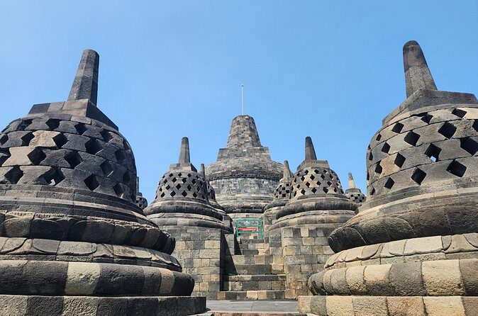 From Yogyakarta: Borobudur, Bromo and Ijen Crater 4 - Day Tour - FAQ