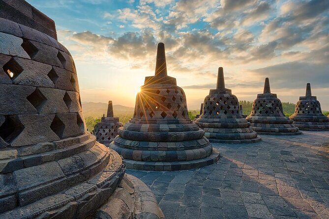 From Yogyakarta: Borobudur &Prambanan-Bromo-Waterfall-Ijen 6 Days - The Value of This Tour